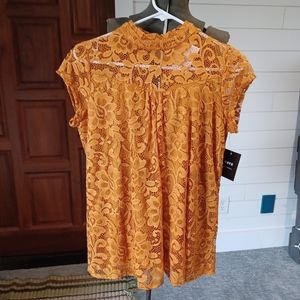 Onyx Apparel, Sz. Lg., gold colored, cap sleeve, lace top.